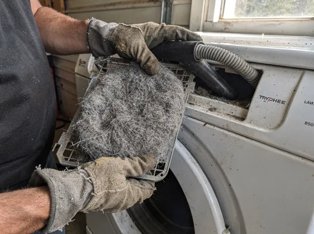 Cleaning Dryer Lint Trap in Hudson, OH